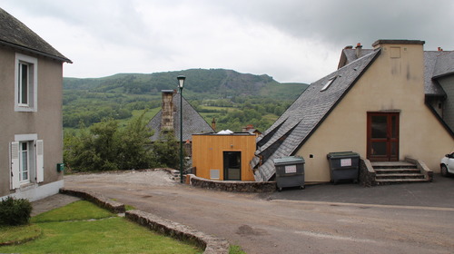 Extension d'une salle des Fêtes 15400 Cheylade